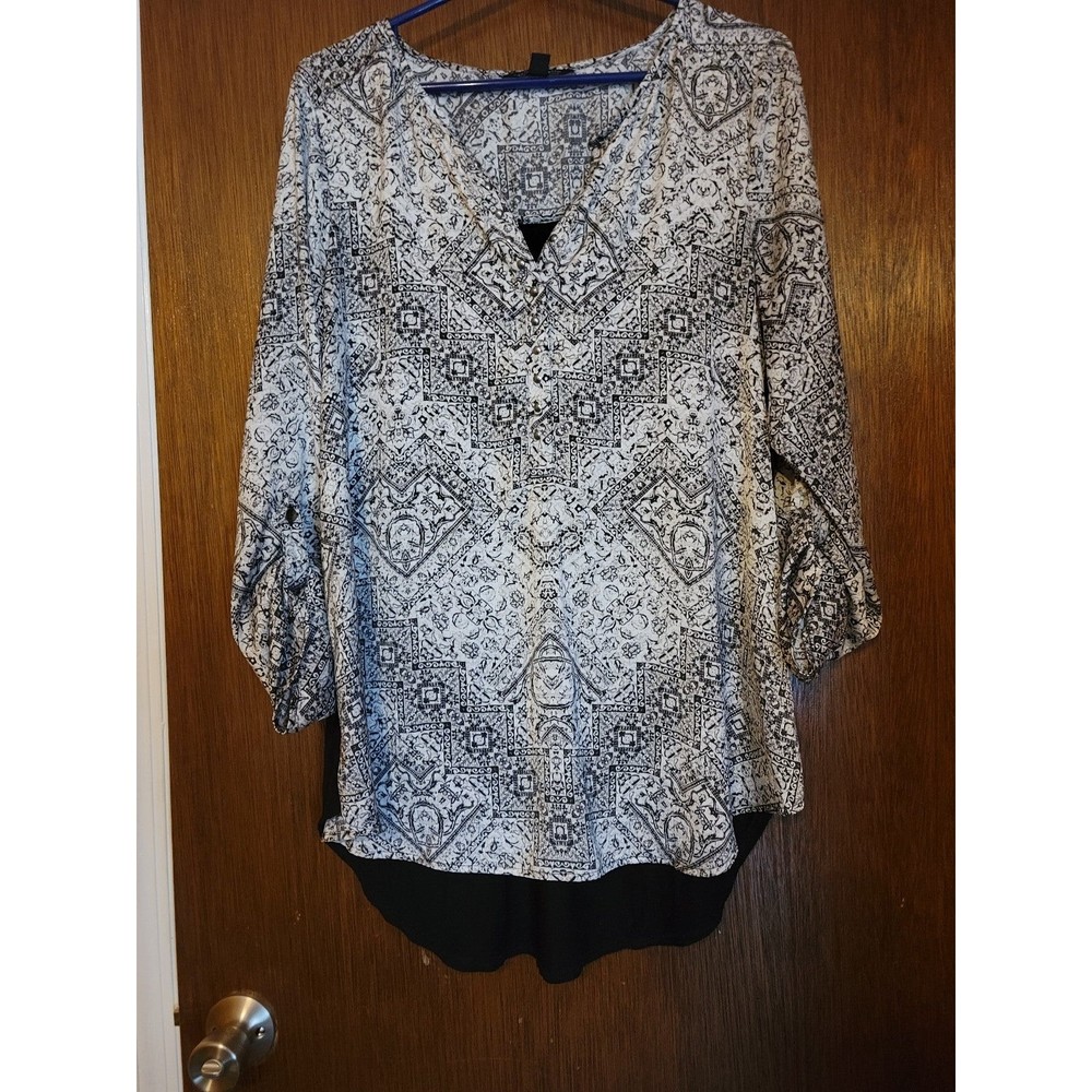 Women's Rock and Republic top large